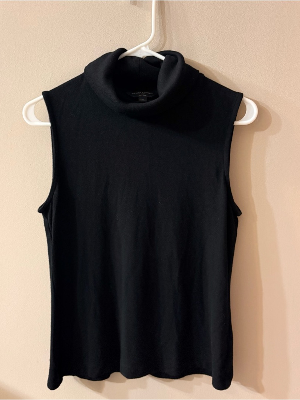 Banana Republic Black Sleeveless Cowl Turtleneck Knit Top M